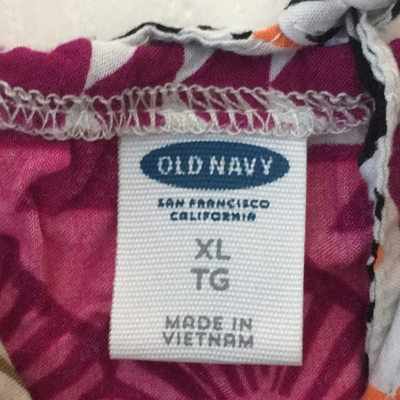 FINAL MARKDOWN OLD navy top xl - Picture 5 of 7